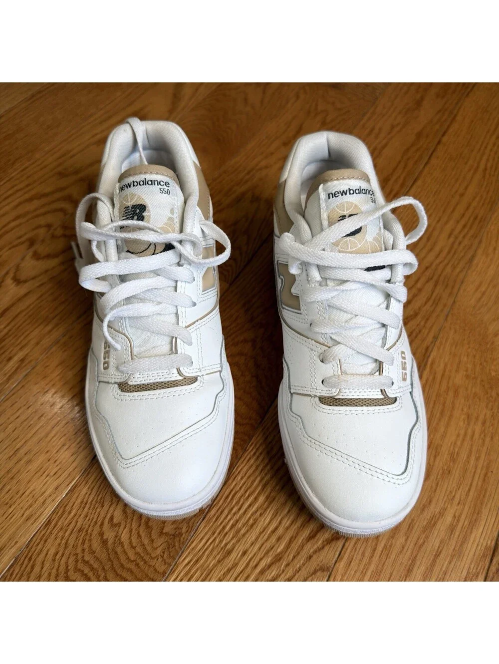 New Balance product pair